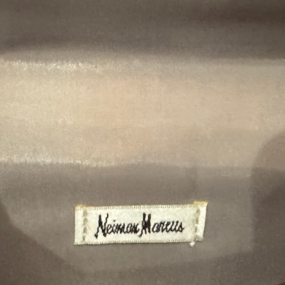 Neiman Marcus Champagne Silver Chevron Quilted Clutch with Tassel - Picture 2 of 4